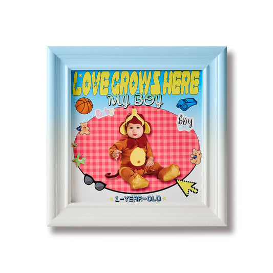 Family and child A - Blue line