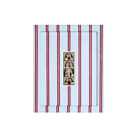 The Maritime Vertical Frame